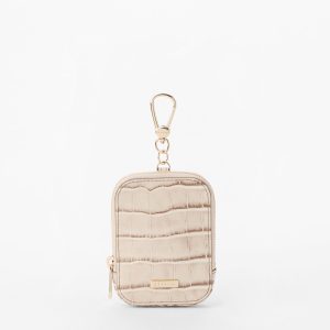 Katelynn Pouch